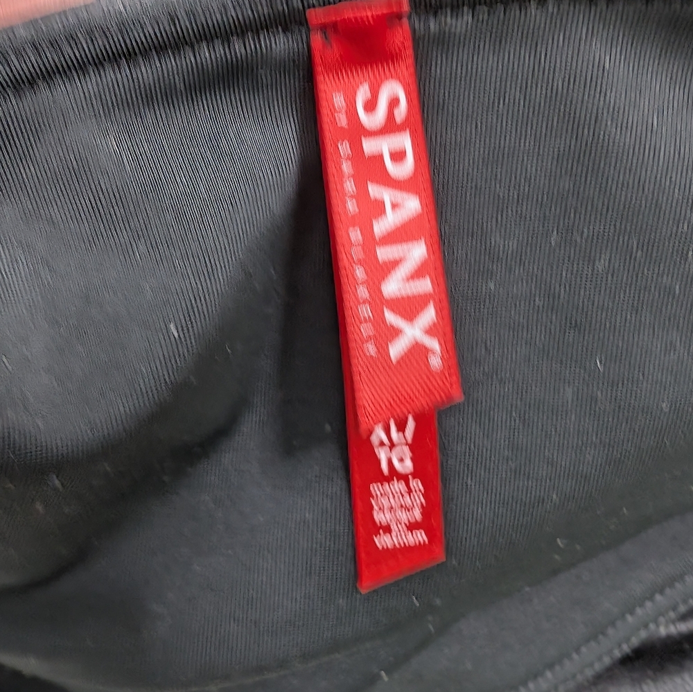 💘 Spanx NWOT 2437 Black Faux Leather Leggings XL Ready To Wow - Picture 8 of 10